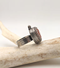 Load image into Gallery viewer, Rustic Apple Coral Ring