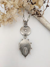 Load image into Gallery viewer, Davina Necklace

